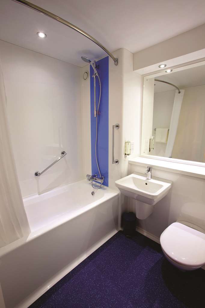 Travelodge Walton On Thames Pokoj fotografie
