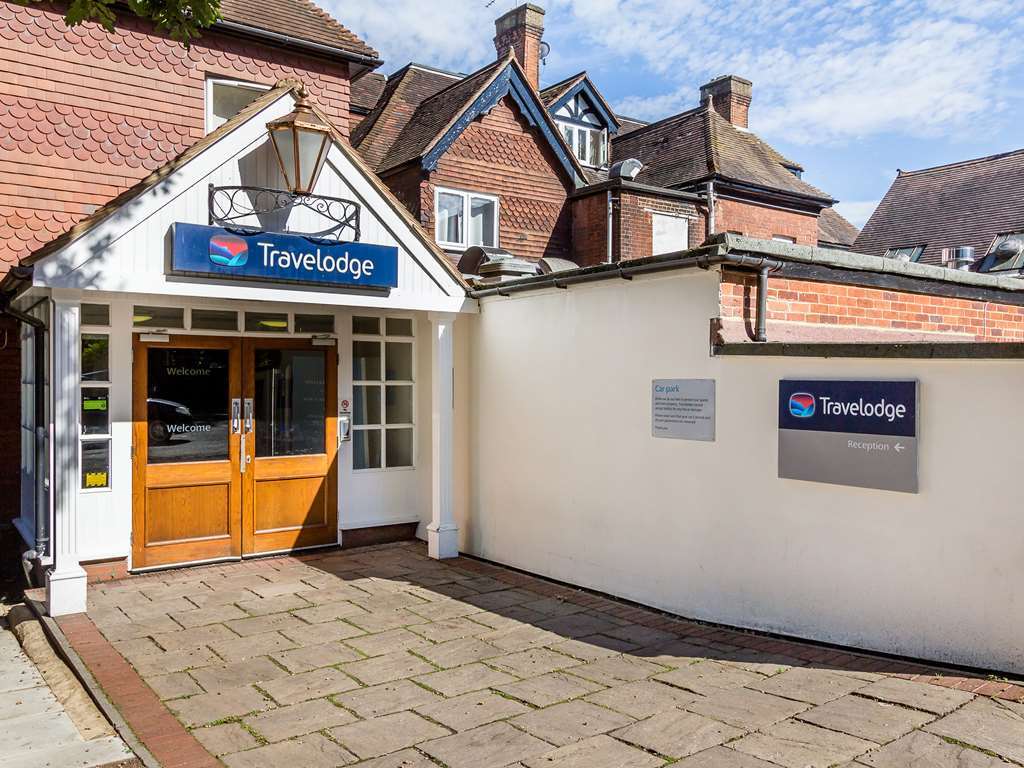 Travelodge Walton On Thames Exteriér fotografie